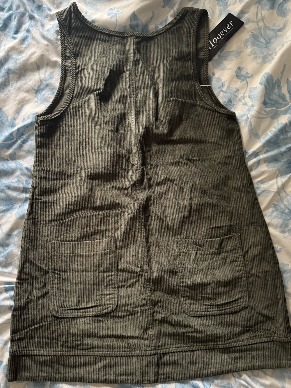 Corduroy dress with pockets
